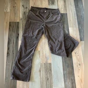 GAP Denim Universal Women’s  Mid Rise Corduroy Baby Boot Pants Sz 16/33L